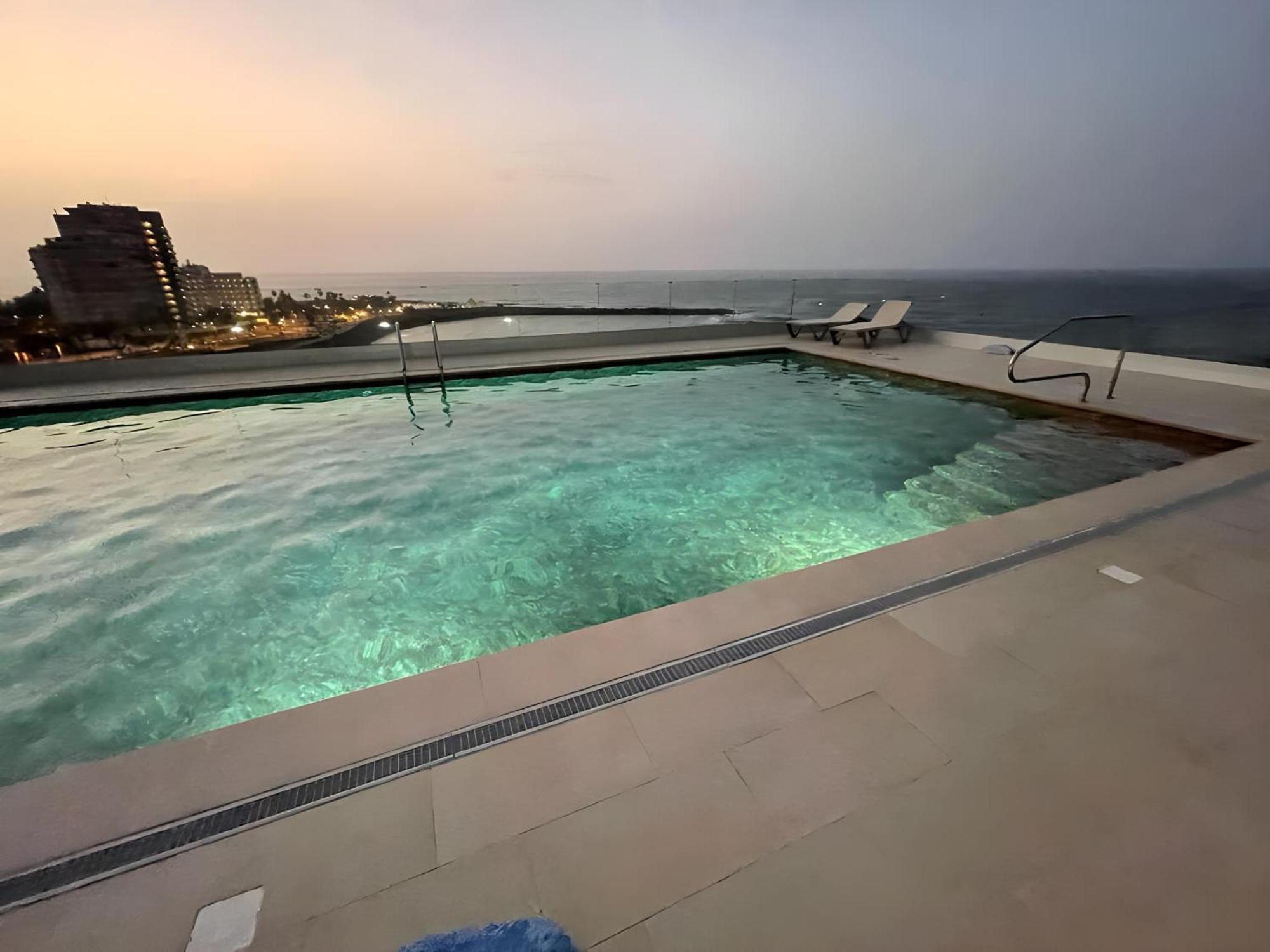 Apartamento En Primera Linea De Playa Puerto de la Cruz  Exterior photo